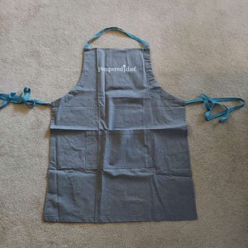 Pampered Chef Apron